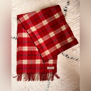 Burberry plaid scarf